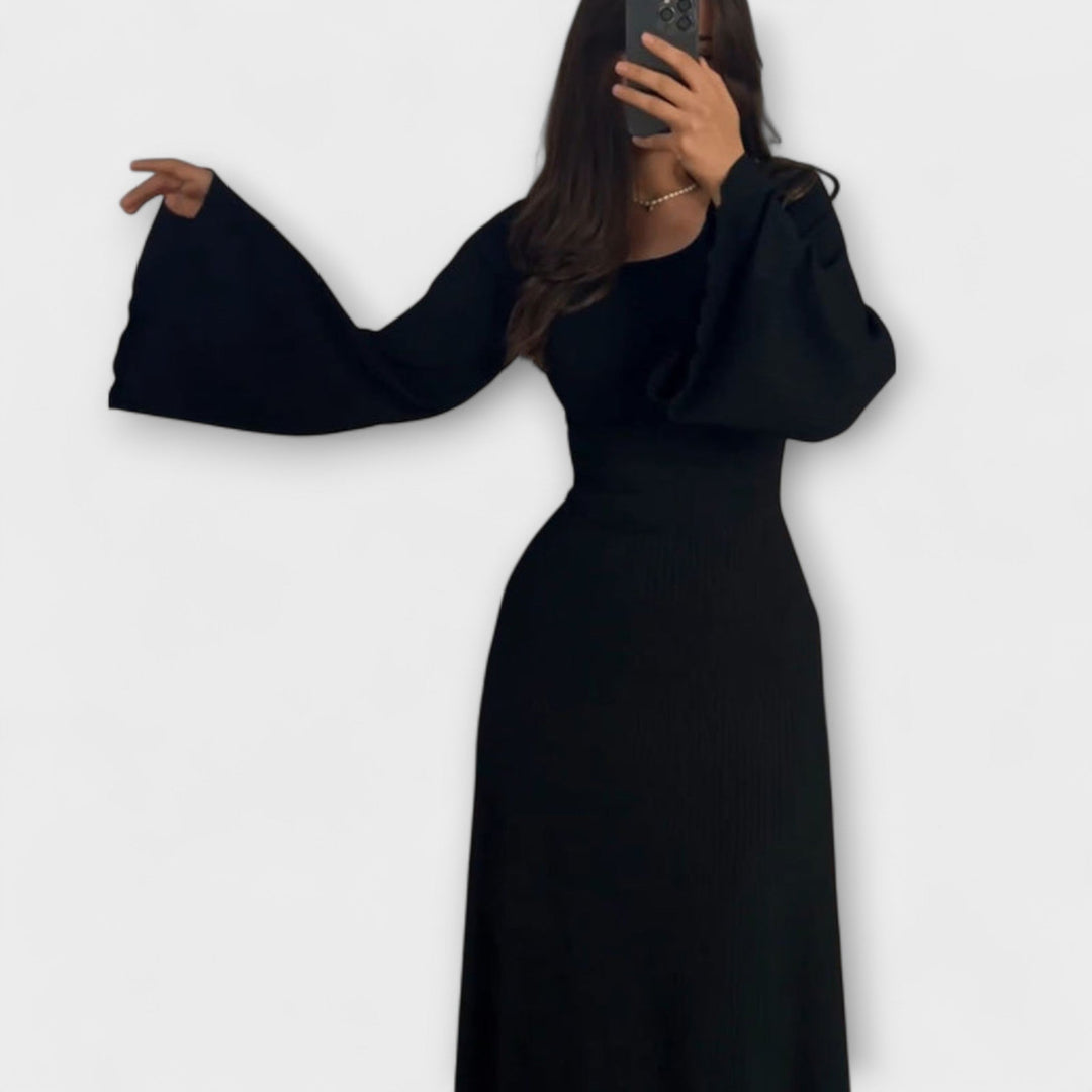 Birgit | Schickes Strickkleid mit Taillendetail
