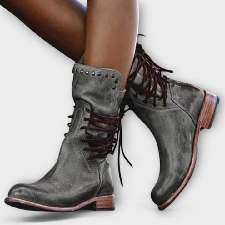 Maria | Aruna Tahi Stiefel