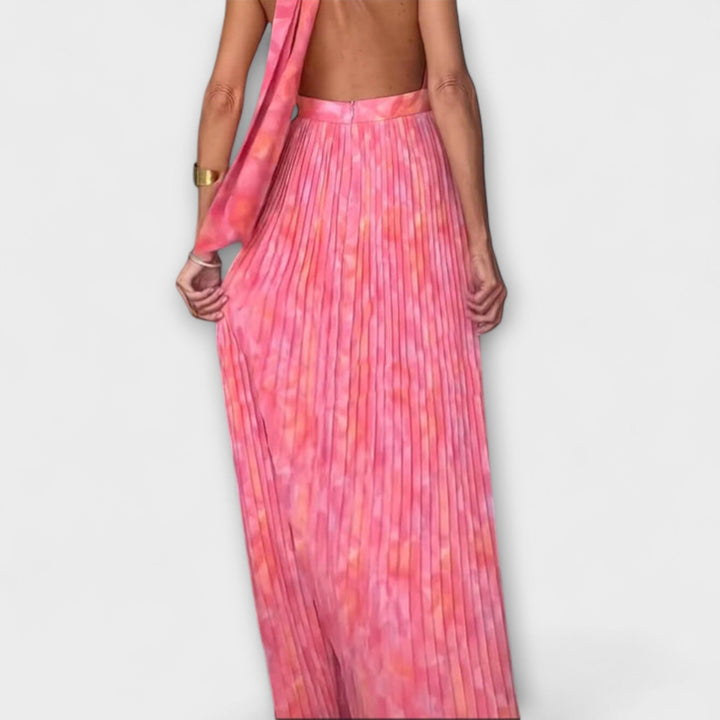 Mathilda | Schickes Halter Neck V-Ausschnitt Plissiertes Maxikleid