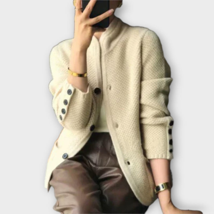 Philippa | Stylischer & gemütlicher Strickjacke