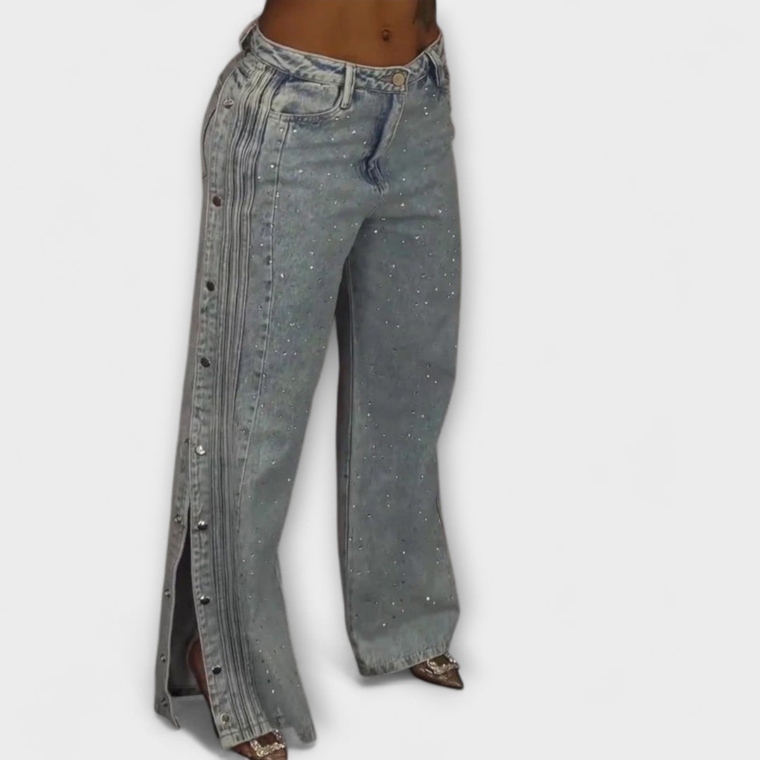 Thea | Mit Strass verzierten High-Waisted Jeans mit seitlichen Knöpfen