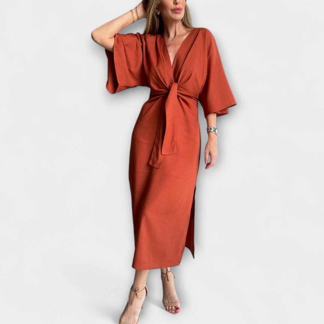 Ilse | Lässiges Kleid mit V-Ausschnitt und Krawatte