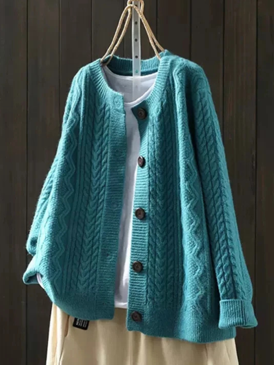 Lorença – Zopfstrickjacke
