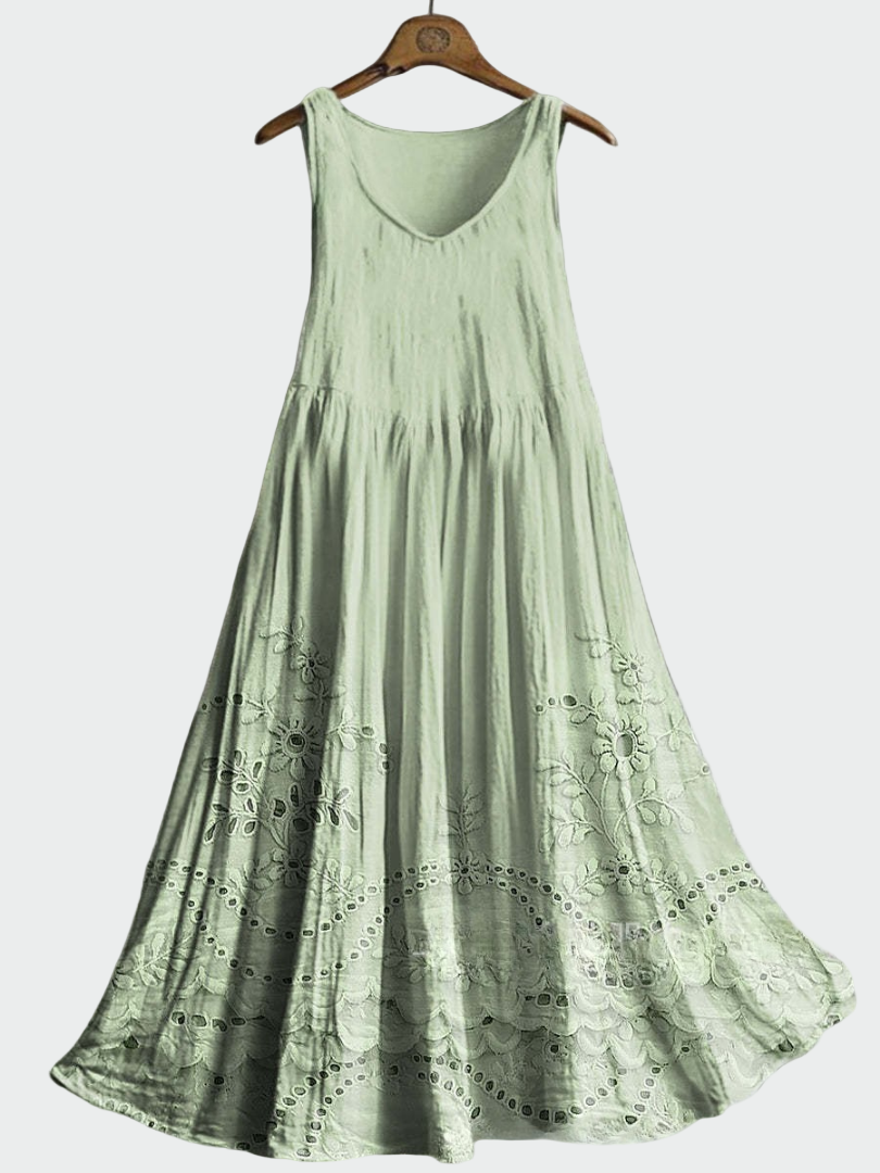 Nicole | Kleid mit Englischer Spitze