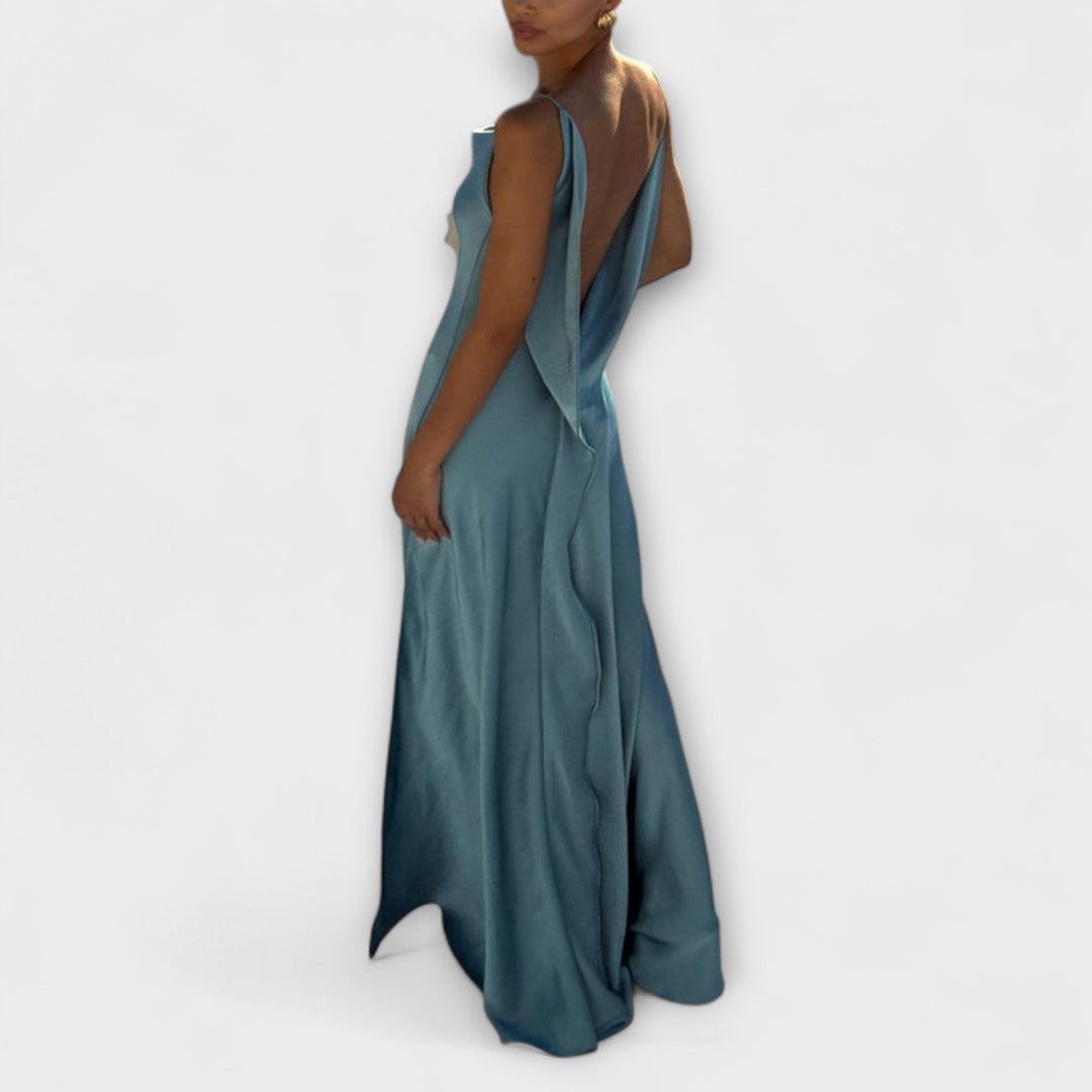 Melanie | Schickes Satin-Maxikleid mit hohem Schlitz