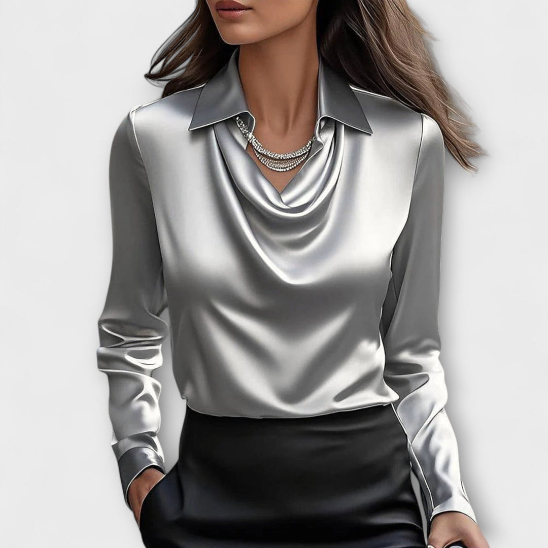 Bianca | Glänzende Bluse mit gerafftem Kragen