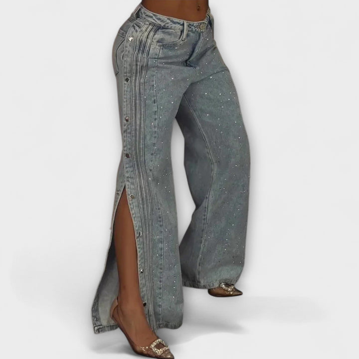 Thea | Mit Strass verzierten High-Waisted Jeans mit seitlichen Knöpfen