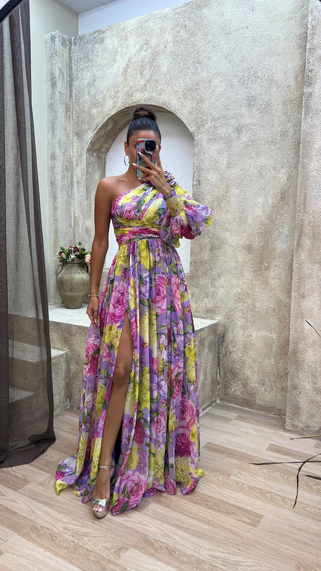 Ingrid | Elegantes und Fließendes Kleid