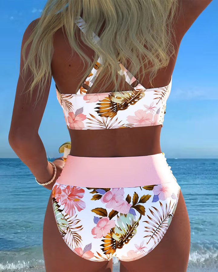 Karin | Bikini mit kontrastierendem Blumenmuster und Schlitz