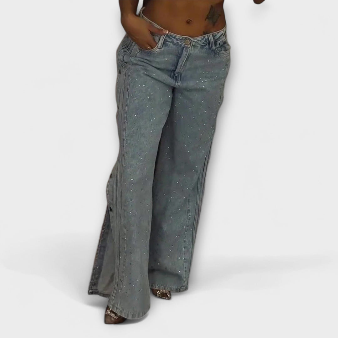 Thea | Mit Strass verzierten High-Waisted Jeans mit seitlichen Knöpfen