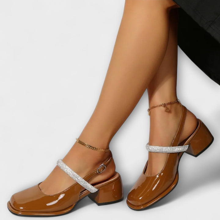 Margarete | Mary Janes mit Glitzer-Riemen und Blockabsatz