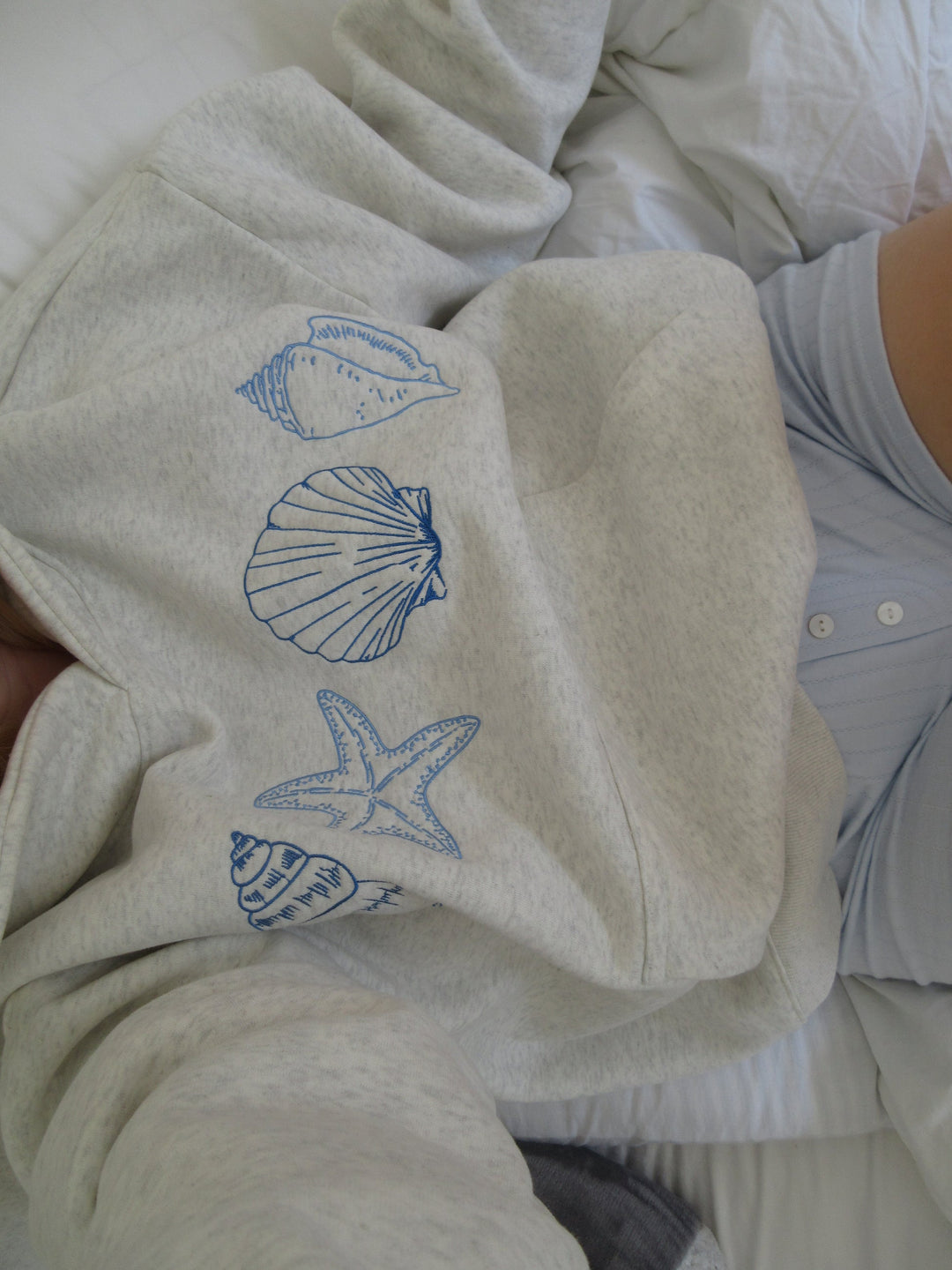 Ocenia | Sweatshirt mit Muschelmotiv