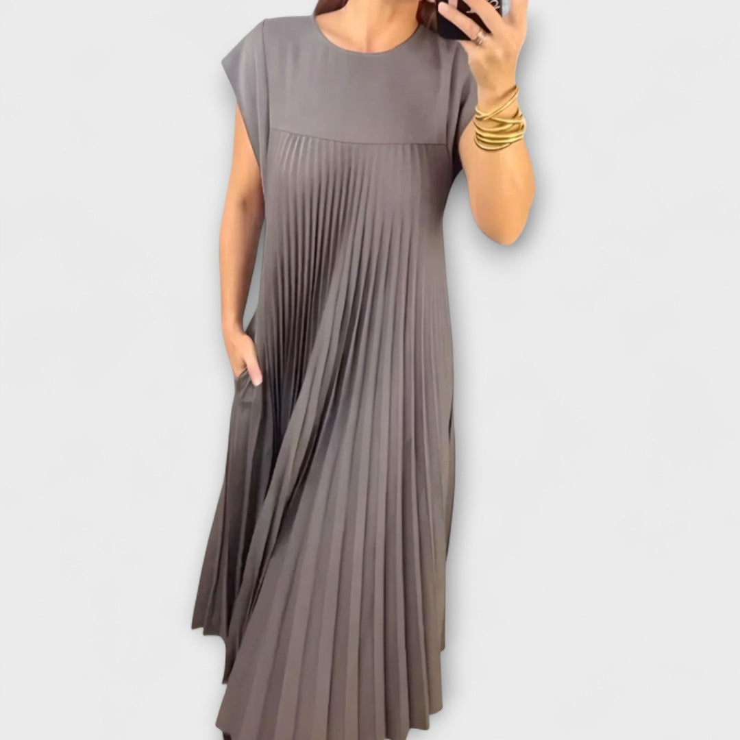 Dagmar | Elegantes Plisseekleid
