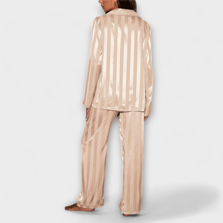 Dagmar | Luxuriöser Pyjama