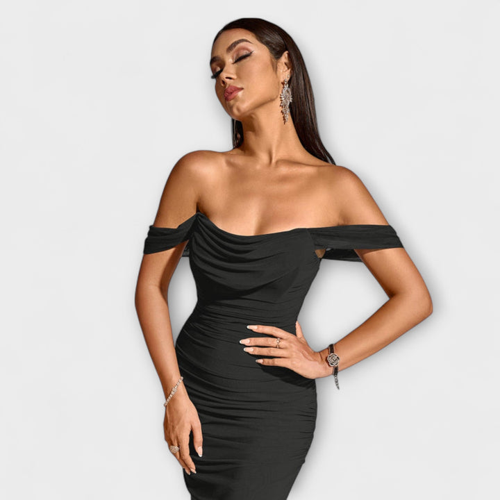 Solveig | schulterfrei Raffung figurbetont Kleid