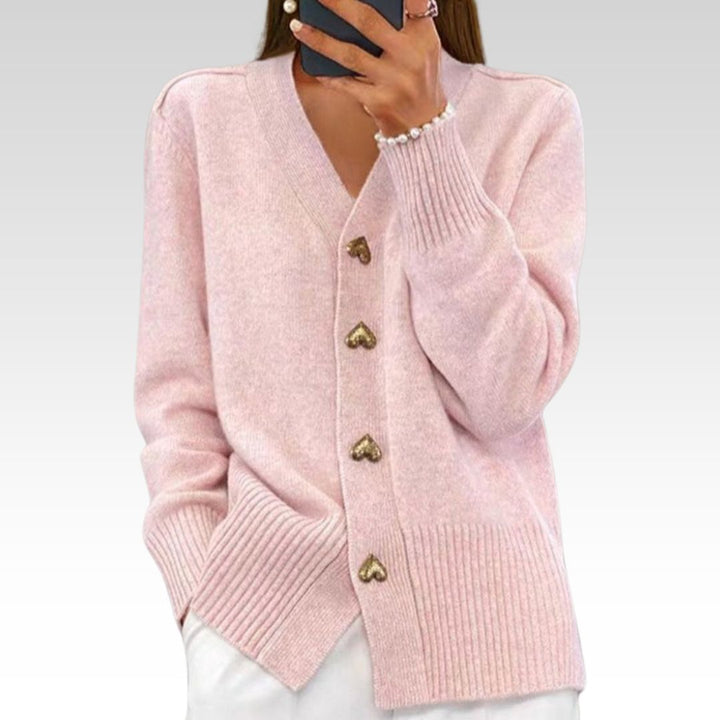 Adele | Elegante Strickjacke mit Herzknöpfen