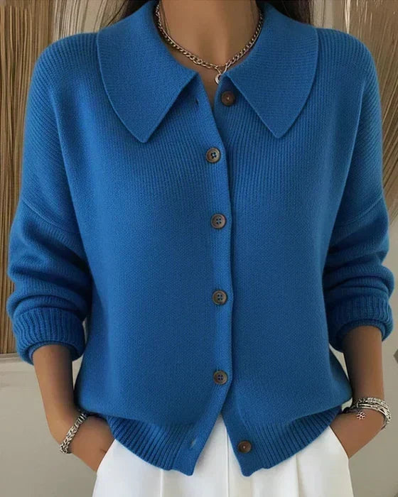 Hannelore | Strickjacke mit Kragen und Knopfleiste