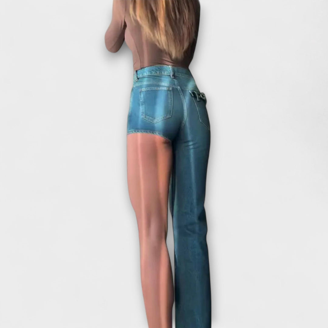 Selina | Trendige asymmetrische Jeans-Shorts mit einem Schulterträger