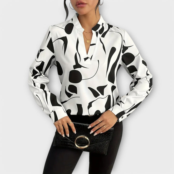 Lieselotte | Elegante langärmelige Bluse mit spitzem Ausschnitt
