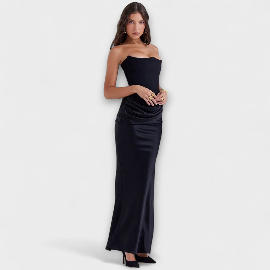 Lina | Schulterfreies Satin-Maxikleid mit Drapierung